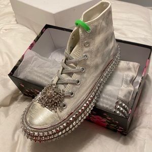 converse womens shoes